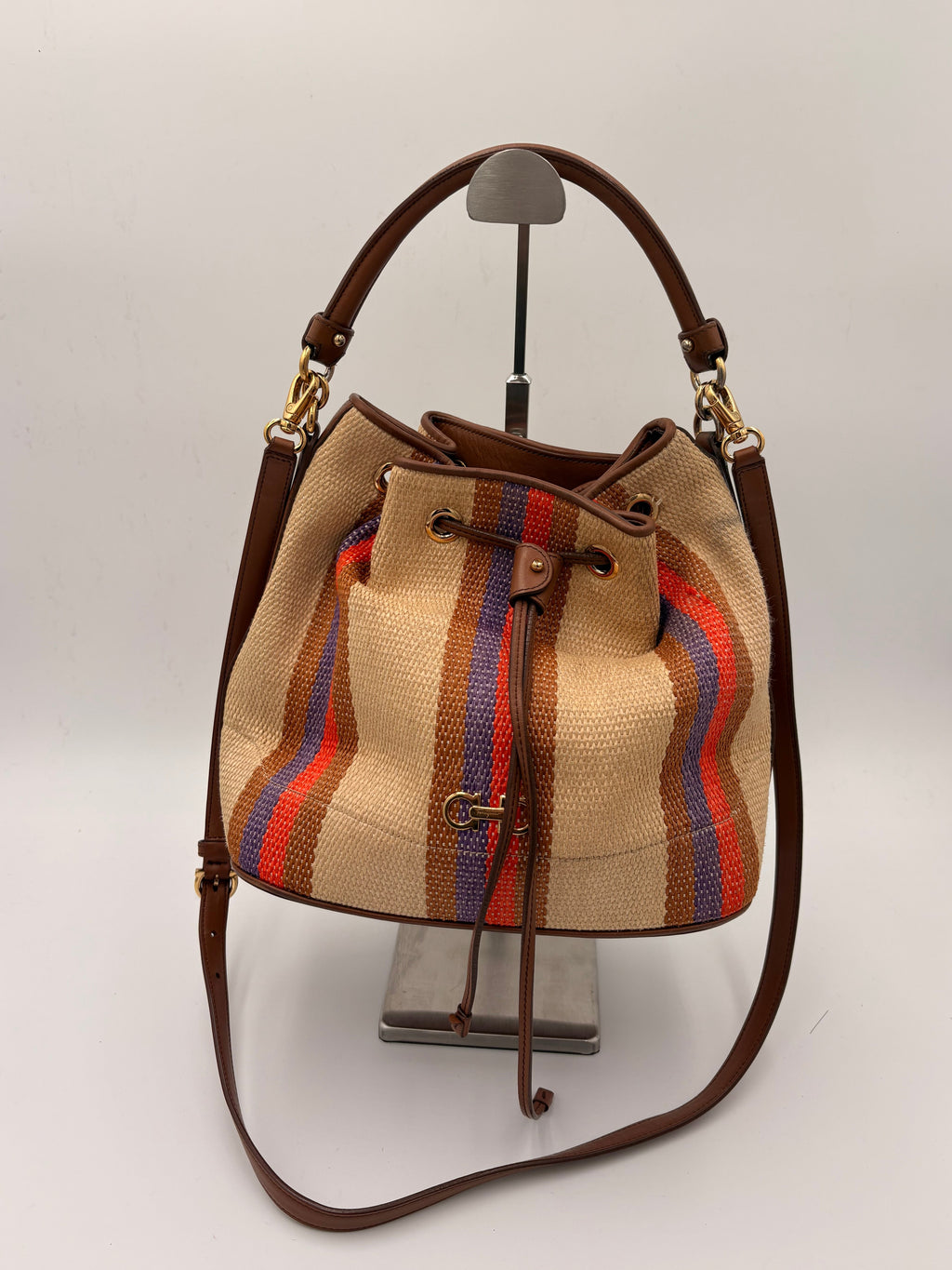 Borsa a Secchiello Salvatore Ferragamo
