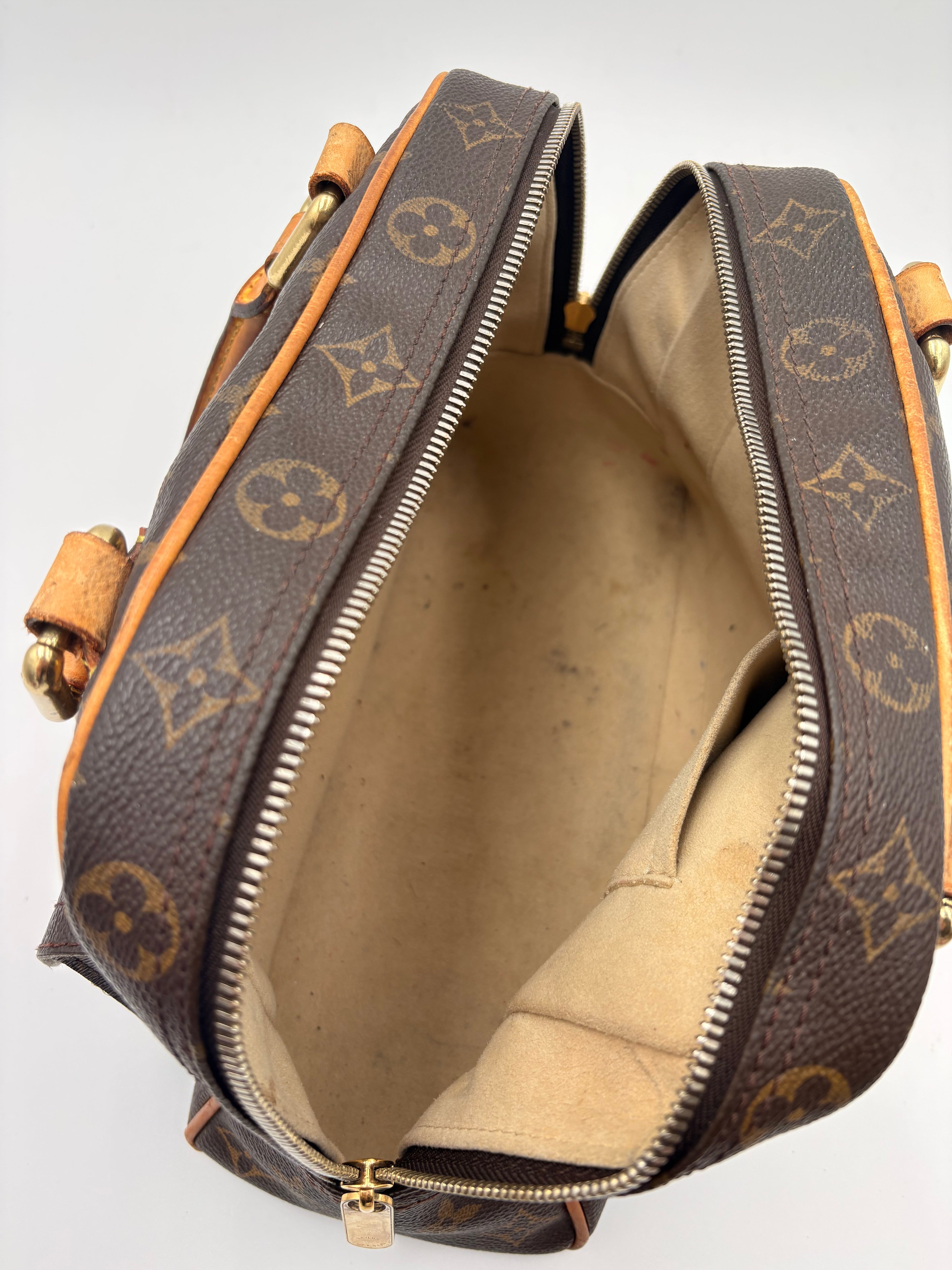Louis Vuitton Manhattan – Tela Monogram 2006