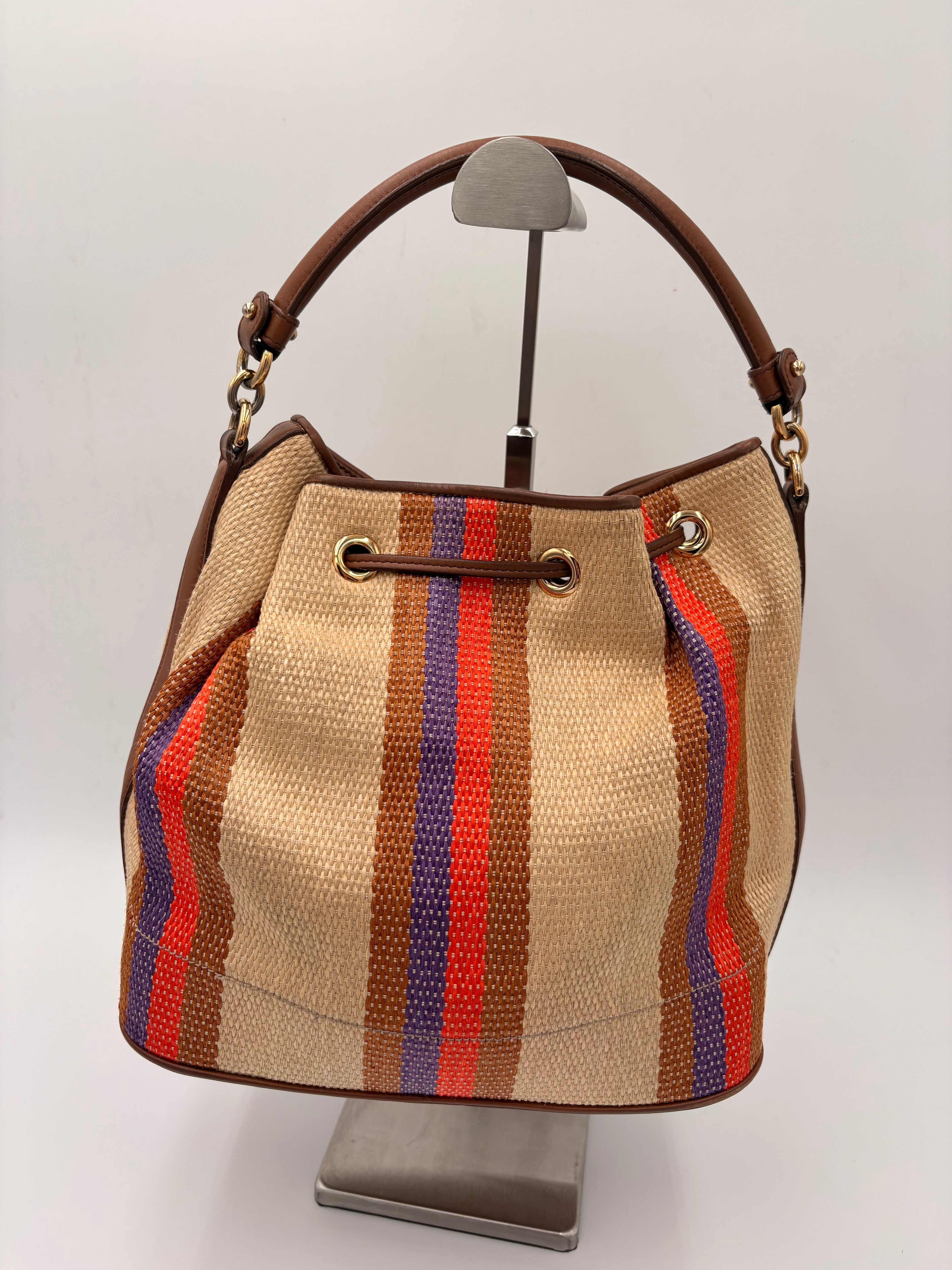 Borsa a Secchiello Salvatore Ferragamo